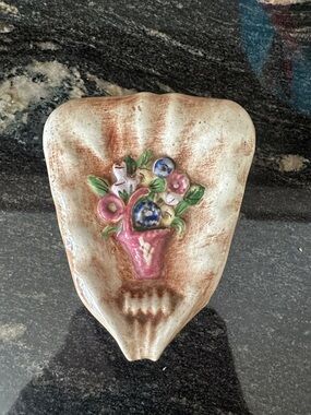 Cream Ceramic Table Trinket